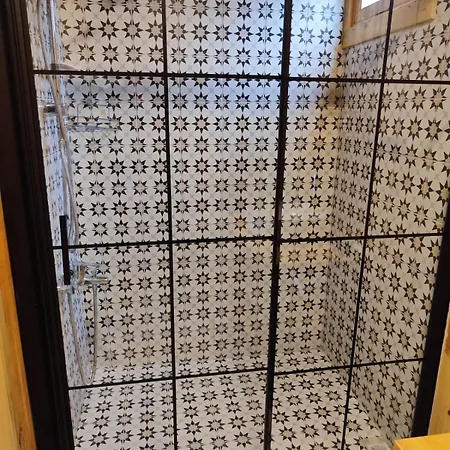 Gerendaház Badece Farm Yellow House