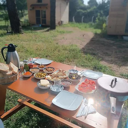 Badece Farm Yellow House Gerendaház Bergama