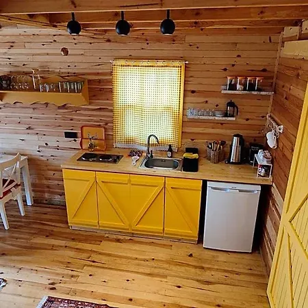 Badece Farm Yellow House *