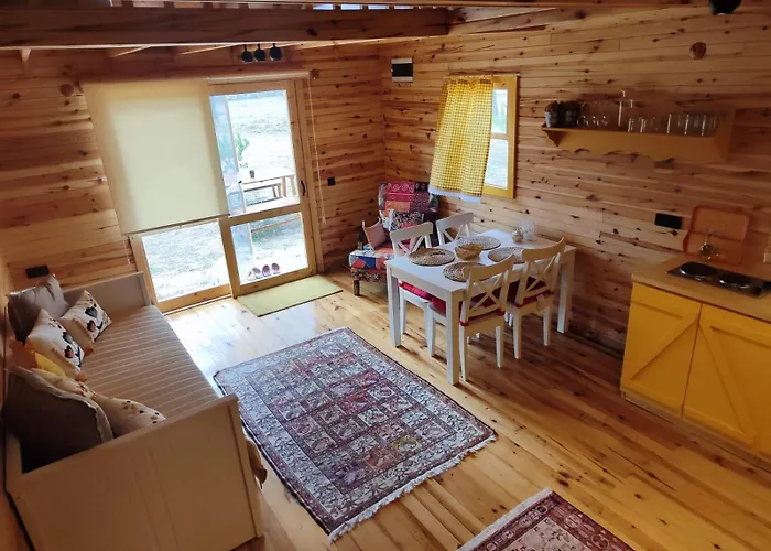 Badece Farm Yellow House Bergama