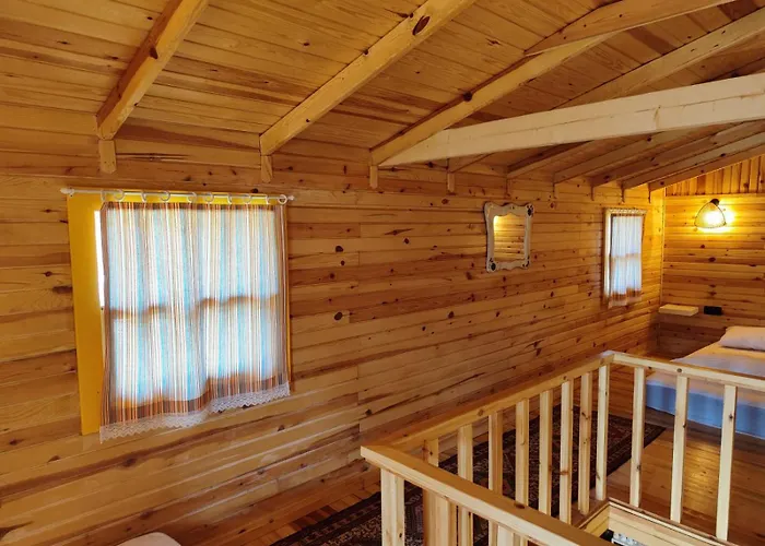 Badece Farm Yellow House *