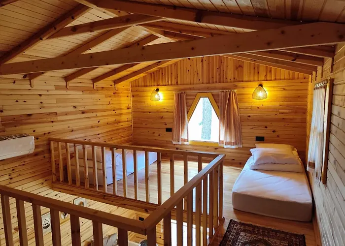 Badece Farm Yellow House * Bergama